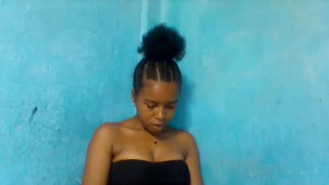 Snapshot of elys208 chatting on October 8, 2025, 4:10 am elys208 online show from October 8, 2025, 4:10 am