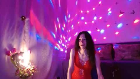 Elisa online show from March 22, 2026, 6:22 pm