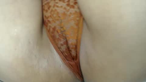 Snapshot of elza_blonde chatting on March 3, 2025, 6:22 pm E L Z A online show from March 3, 2025, 6:22 pm