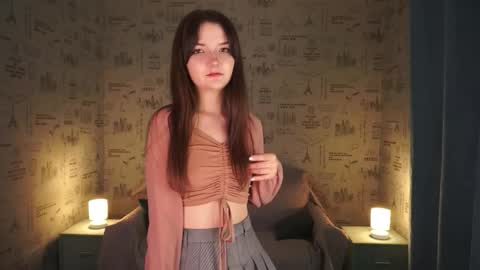 Snapshot of em1ly_e chatting on November 26, 2025, 8:21 pm Emily online show from November 26, 2025, 8:21 pm