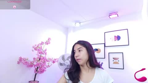 Ema louisx  online show from July 11, 2026, 7:49 pm