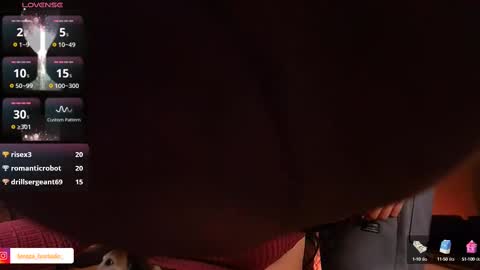 ema_ploxx online show from February 25, 2025, 2:03 am