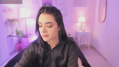 Snapshot of ema_soul chatting on January 14, 2026, 7:52 pm emma soul online show from January 14, 2026, 7:52 pm