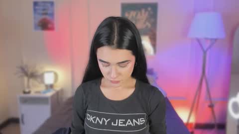 Snapshot of ema_soul chatting on February 6, 2026, 6:11 pm emma soul online show from February 6, 2026, 6:11 pm