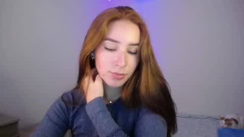 Snapshot of emaa_martins chatting on February 7, 2025, 10:09 pm Emaa online show from February 7, 2025, 10:09 pm