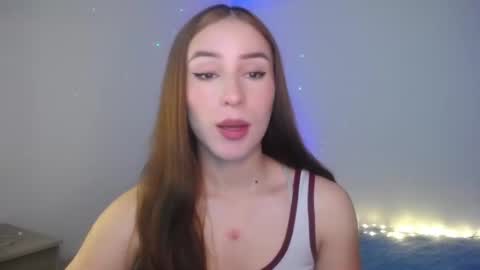 Snapshot of emaa_martins chatting on February 19, 2025, 7:27 pm Emaa online show from February 19, 2025, 7:27 pm