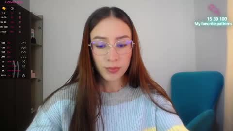 Snapshot of emaa_martins chatting on September 30, 2025, 7:52 pm Emaa online show from September 30, 2025, 7:52 pm