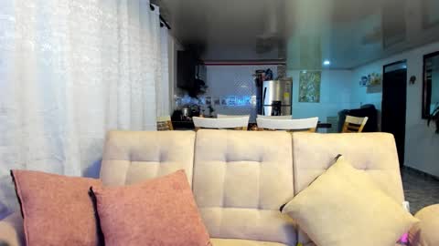 EmyandSam online show from January 18, 2026, 1:53 am