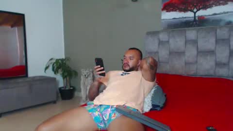 Snapshot of emanuelspencer chatting on January 15, 2025, 6:51 pm emanuelspencer online show from January 15, 2025, 6:51 pm