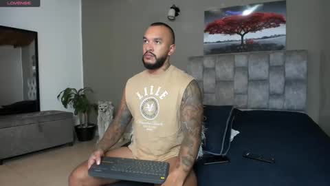 Snapshot of emanuelspencer chatting on February 16, 2025, 6:21 am emanuelspencer online show from February 16, 2025, 6:21 am