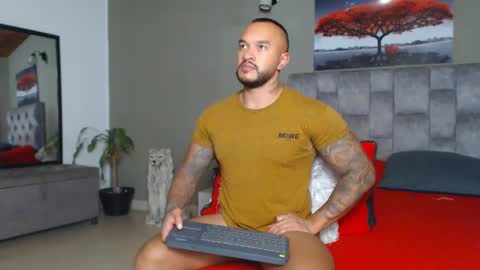 emanuelspencer online show from October 7, 2025, 1:03 am