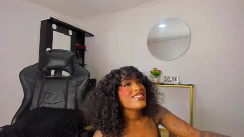 . online show from November 30, 2025, 11:25 am