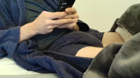 EmberDominus online show from October 14, 2025, 8:20 pm