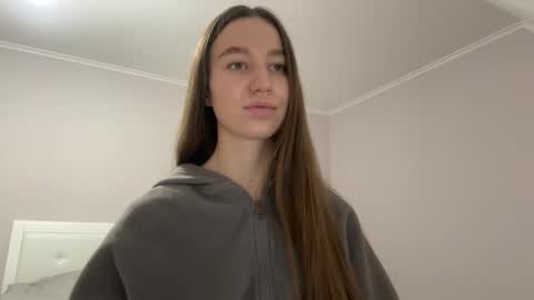 Alina online show from February 15, 2026, 10:06 pm