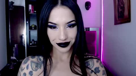 Snapshot of emearld_black chatting on February 20, 2026, 6:26 am Emerald Black online show from February 20, 2026, 6:26 am