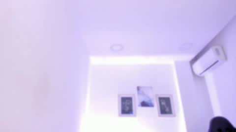 Snapshot of emelie_89 chatting on September 18, 2025, 11:56 am emelie_89 online show from September 18, 2025, 11:56 am