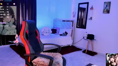 Emely Rous online show from April 15, 2026, 6:48 pm