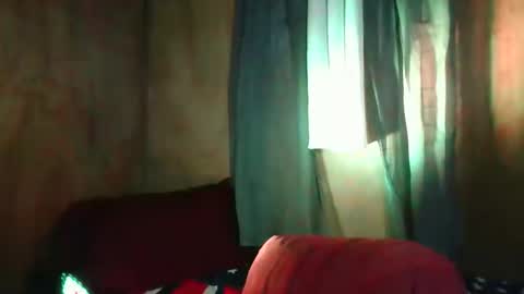 emersontwinks online show from March 10, 2025, 1:32 pm