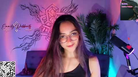 Snapshot of emi_roberts chatting on May 28, 2026, 12:08 am Emmily Roberts online show from May 28, 2026, 12:08 am