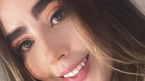 emi_royse online show from May 30, 2026, 7:11 pm
