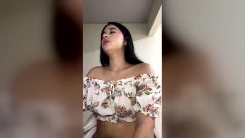 Emilly online show from January 15, 2026, 10:46 pm