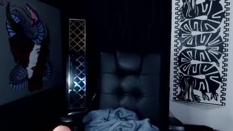 Snapshot of emiantonella_ chatting on February 13, 2025, 8:34 pm Antonella online show from February 13, 2025, 8:34 pm