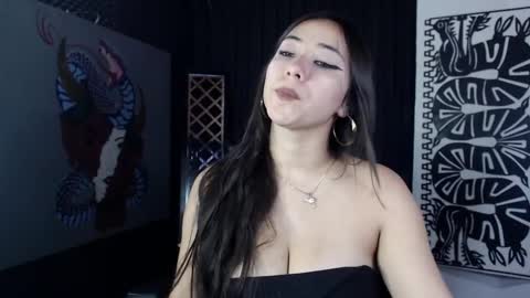 Snapshot of emiantonella_ chatting on March 4, 2025, 9:32 pm Antonella online show from March 4, 2025, 9:32 pm