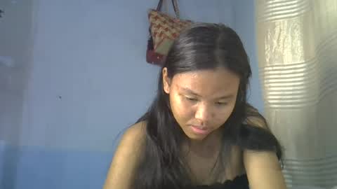 Snapshot of emiehottie chatting on July 4, 2026, 7:53 pm Ami online show from July 4, 2026, 7:53 pm