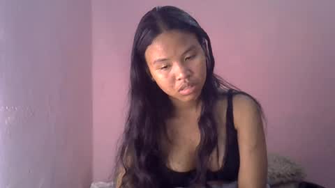 Snapshot of emiehottie chatting on July 11, 2026, 9:23 am Ami online show from July 11, 2026, 9:23 am