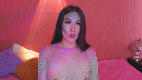 Snapshot of emigomez_ chatting on October 27, 2025, 1:37 pm Emilia Gomez online show from October 27, 2025, 1:37 pm