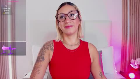 EMILY ROBERTS online show from February 27, 2026, 7:14 pm