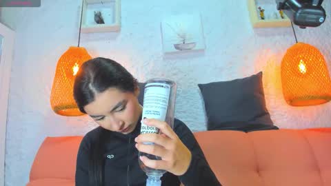 Emily online show from October 9, 2025, 12:03 pm