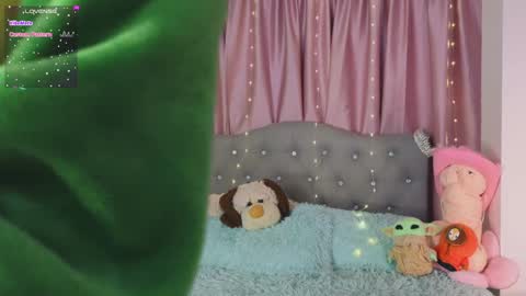 Snapshot of emiiscoot_1 chatting on January 25, 2025, 11:23 am Emily online show from January 25, 2025, 11:23 am