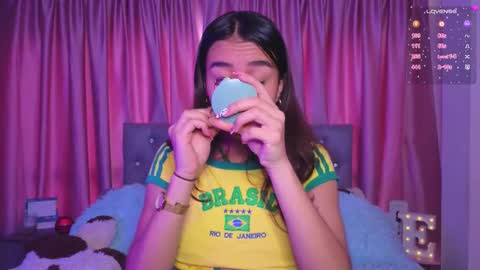 Snapshot of emiiscoot_1 chatting on November 29, 2025, 2:42 pm Emily online show from November 29, 2025, 2:42 pm