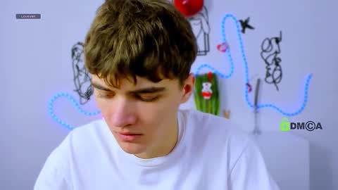 Snapshot of emil_lucky chatting on February 18, 2026, 12:34 pm emil_lucky online show from February 18, 2026, 12:34 pm