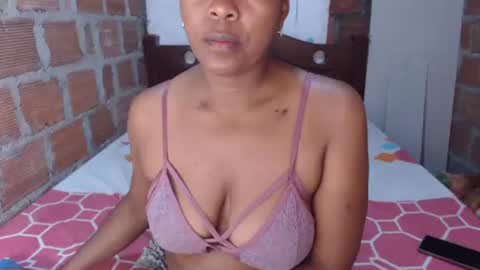 Snapshot of emilay_miller chatting on March 6, 2025, 11:03 am Emily online show from March 6, 2025, 11:03 am