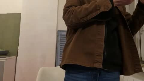 emile013 online show from January 12, 2026, 8:03 pm