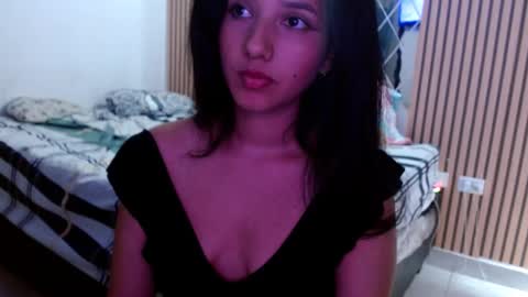 emili riders online show from March 6, 2025, 3:13 pm