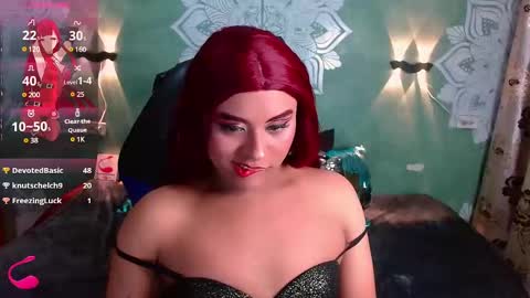 Snapshot of emili_roux chatting on December 30, 2024, 6:49 pm Emili roux online show from December 30, 2024, 6:49 pm