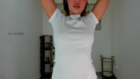 Snapshot of emilia_harpper chatting on February 19, 2026, 12:23 pm Emilia Harpper online show from February 19, 2026, 12:23 pm