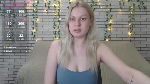 Snapshot of emiliaduchess chatting on February 7, 2025, 12:50 pm Amili online show from February 7, 2025, 12:50 pm