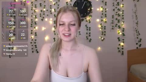 Snapshot of emiliaduchess chatting on March 8, 2025, 6:58 pm Amili online show from March 8, 2025, 6:58 pm