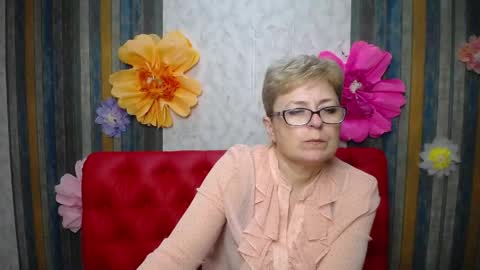 EmiliaGree online show from May 6, 2026, 6:02 pm