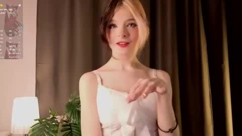 Felicia online show from July 25, 2026, 3:20 pm