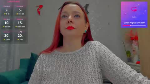 Emiliana online show from December 14, 2025, 9:14 am