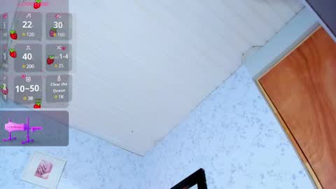 Emilie James online show from February 16, 2025, 6:32 pm