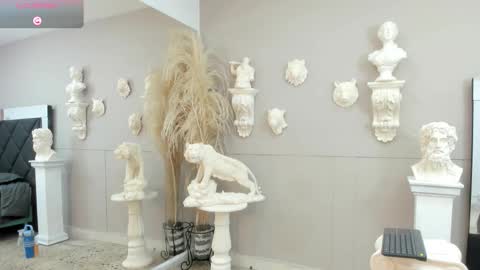 Emilio online show from November 14, 2025, 11:31 am