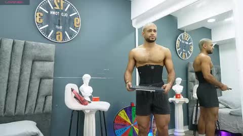 Snapshot of emilio_brandon chatting on June 4, 2026, 10:54 am Emilio online show from June 4, 2026, 10:54 am