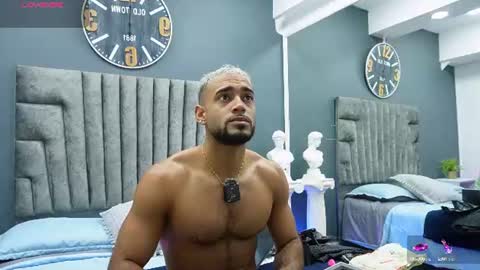 Snapshot of emilio_brandon chatting on June 15, 2026, 11:01 am Emilio online show from June 15, 2026, 11:01 am