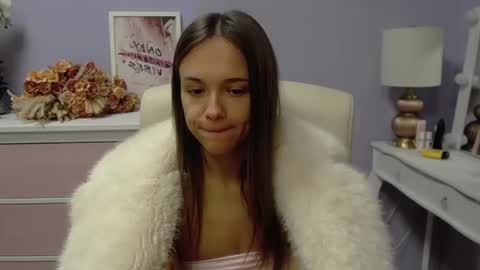 Snapshot of emilly_lust99 chatting on November 11, 2025, 7:52 am Emilly online show from November 11, 2025, 7:52 am